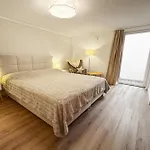 アパート Haus-excelsior-wohnung-08